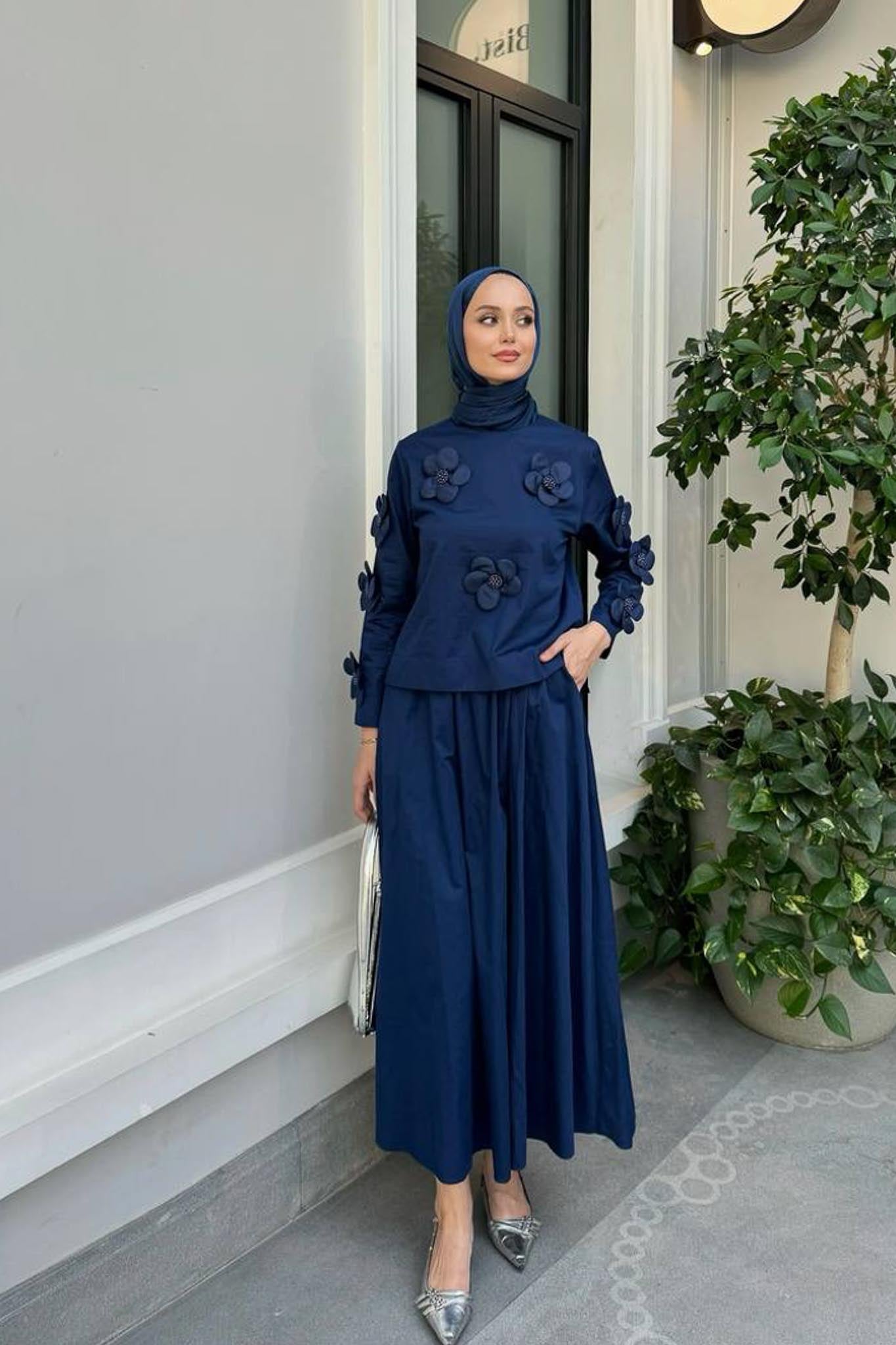 Papatya Motifli Takım Lacivert