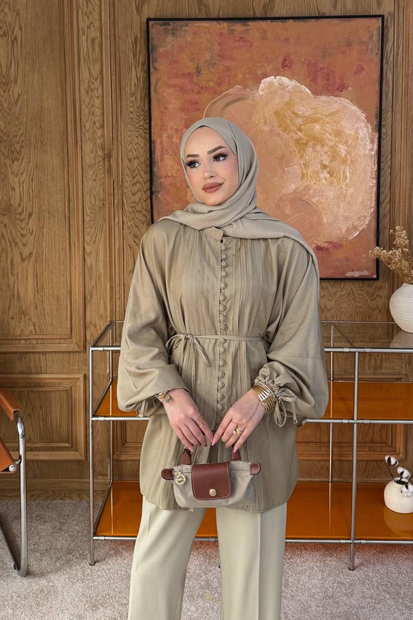 Ales Shoulder Lace Shirt Ecru