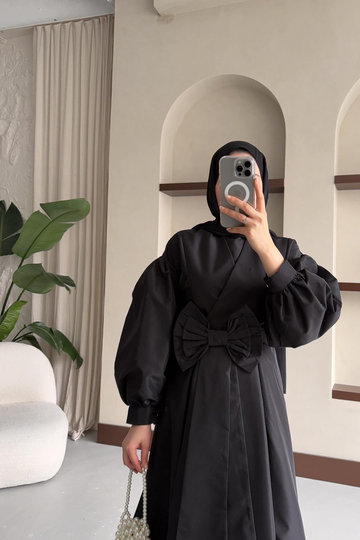 Fiyonklu Elbise Siyah