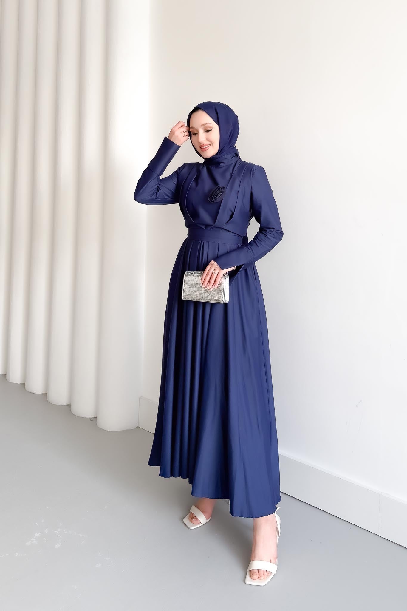 Gül Motifli Elbise Lacivert