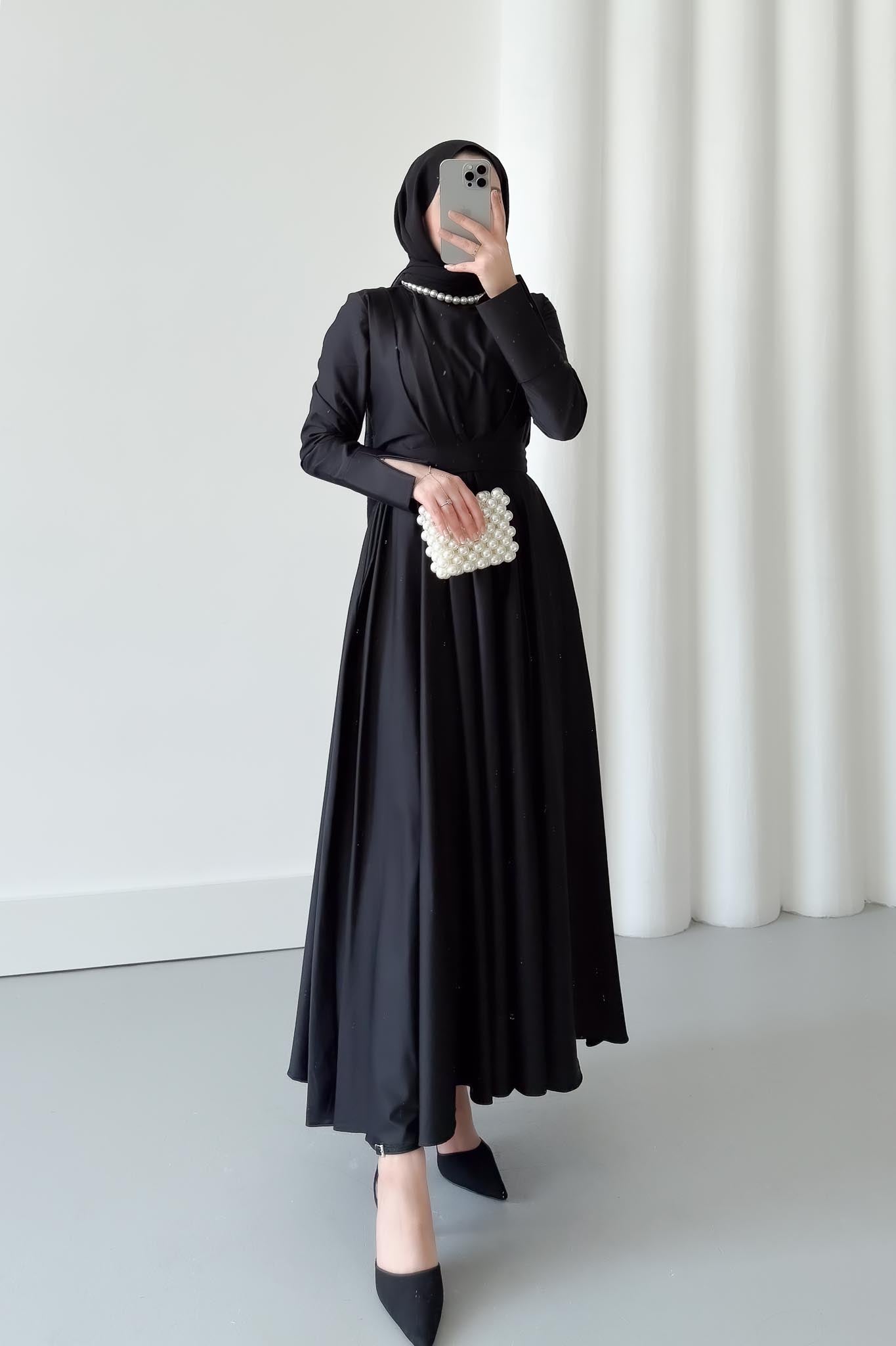 Gül Motifli Elbise Siyah