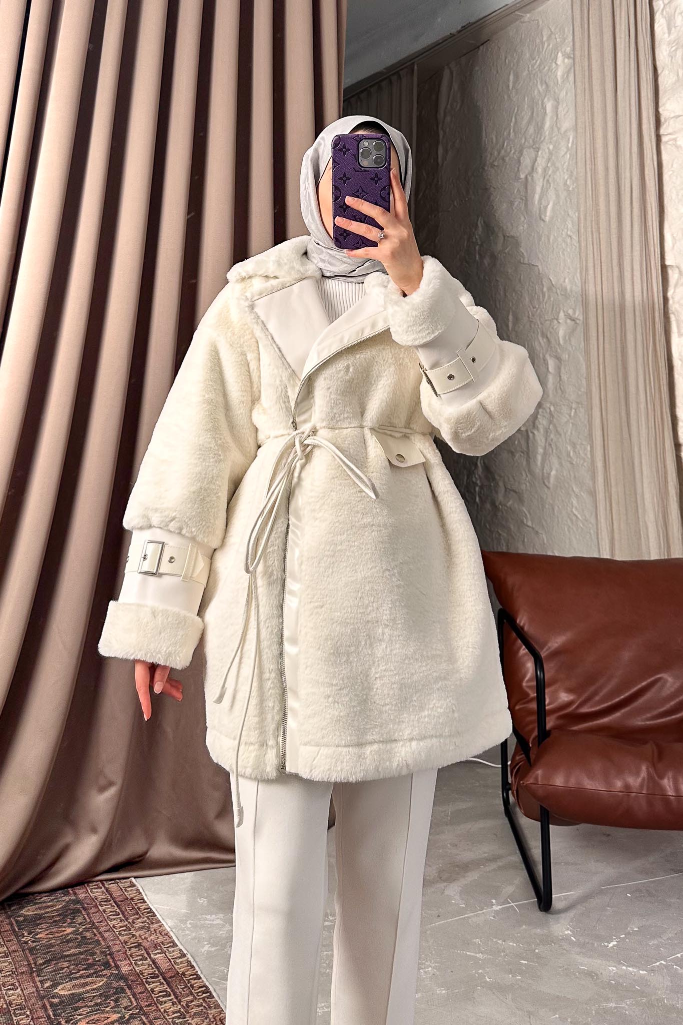 Master Plush Coat Ecru