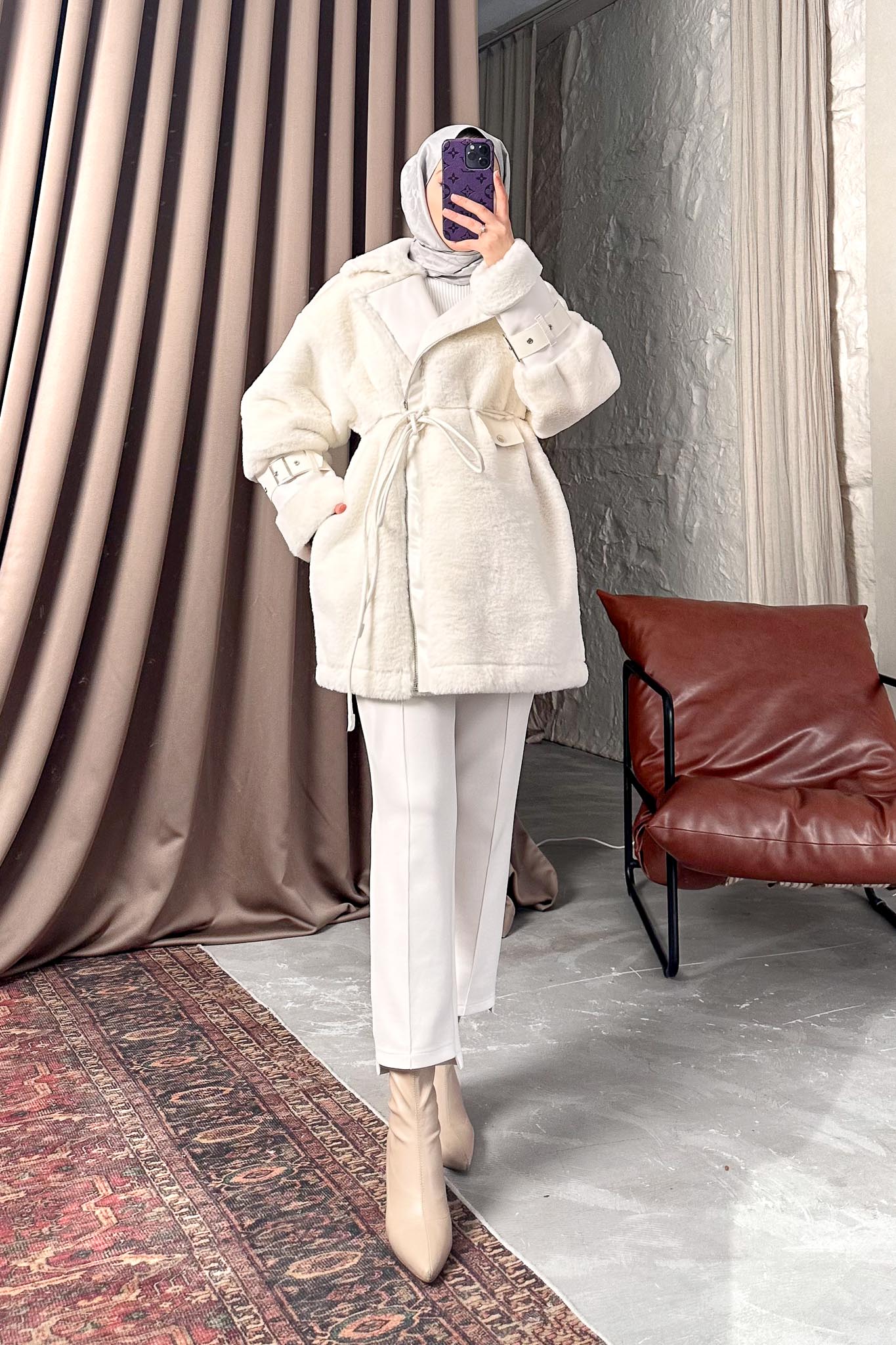 Master Plush Coat Ecru