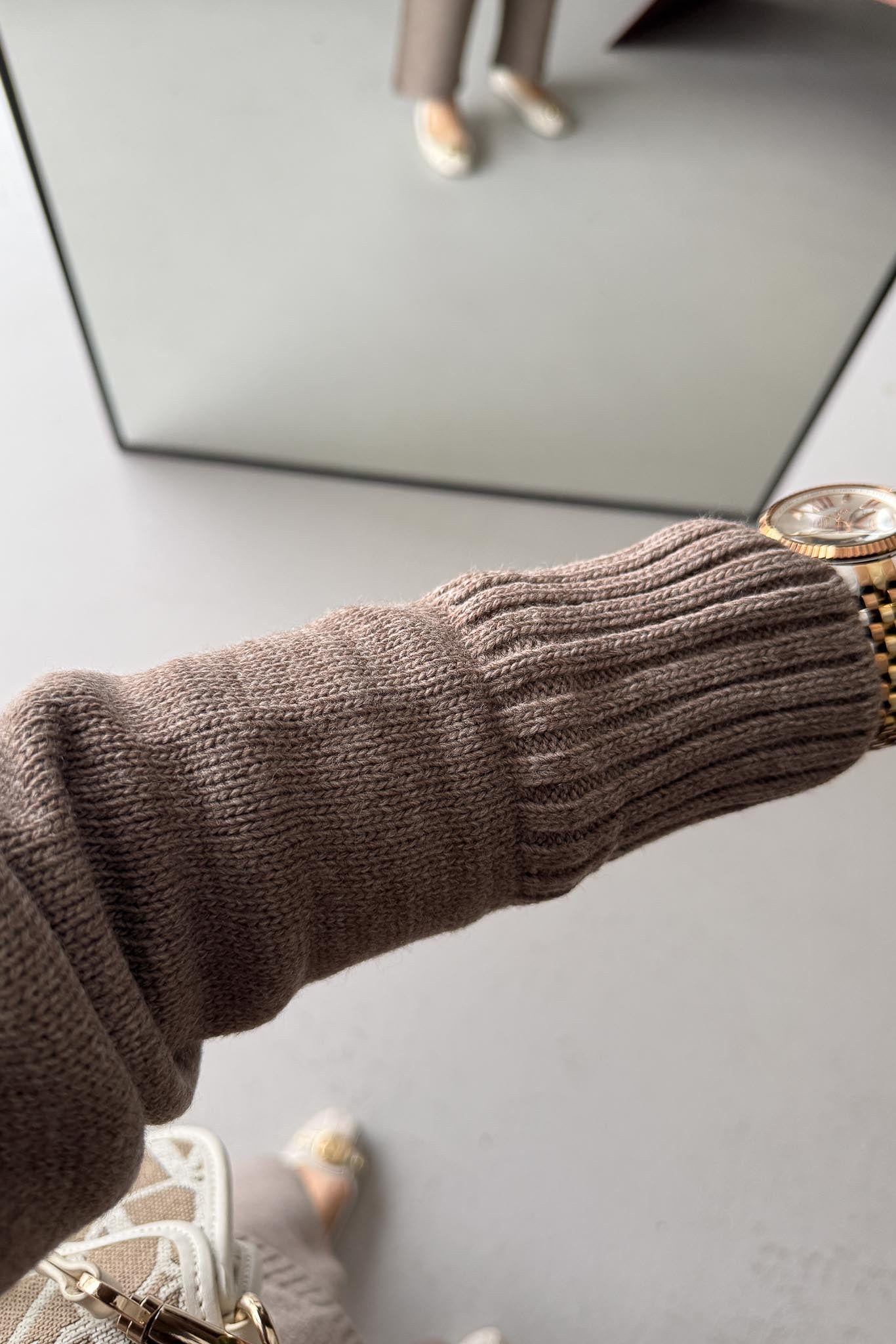 Yakası Kürklü Triko Takım Menenj