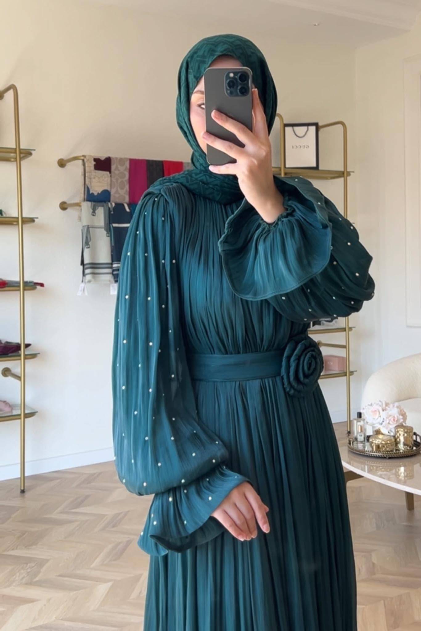 Maria İpek Taşlı Elbise Zümrüt