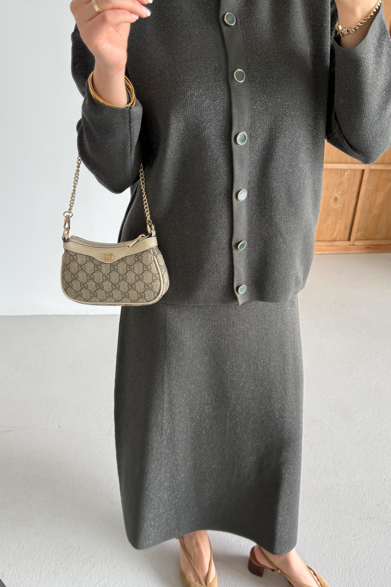 Minimal Balloon Sleeve Suit Gray