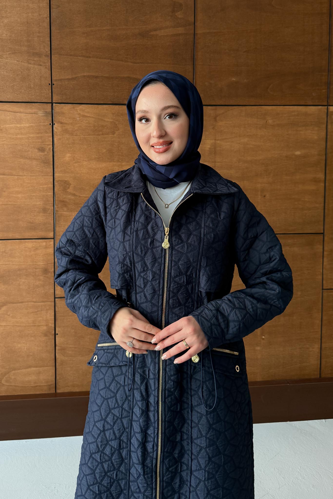 Mother of Pearl Set Camel