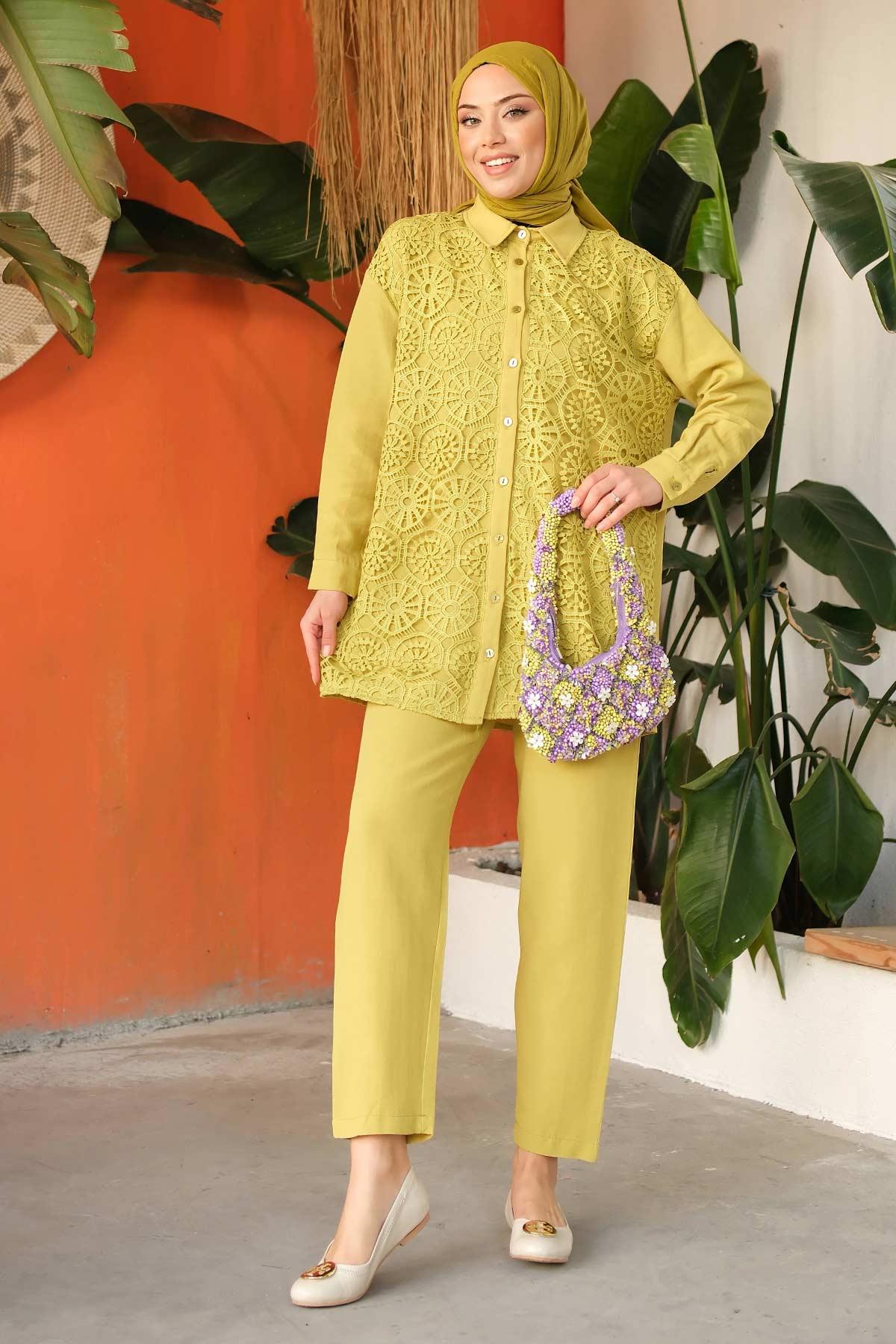 Olive Lace Suit Beige
