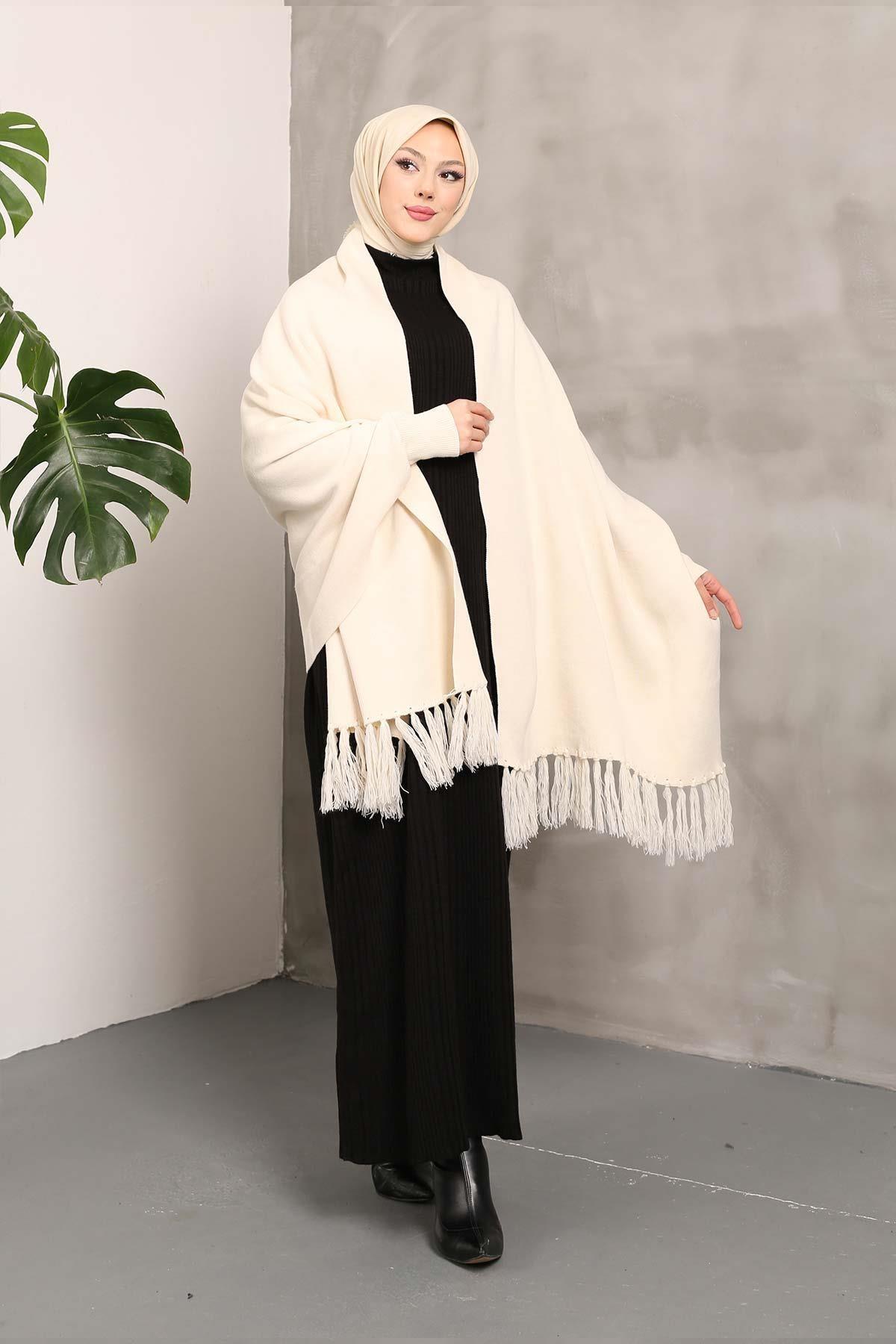 Shawl Poncho Beige