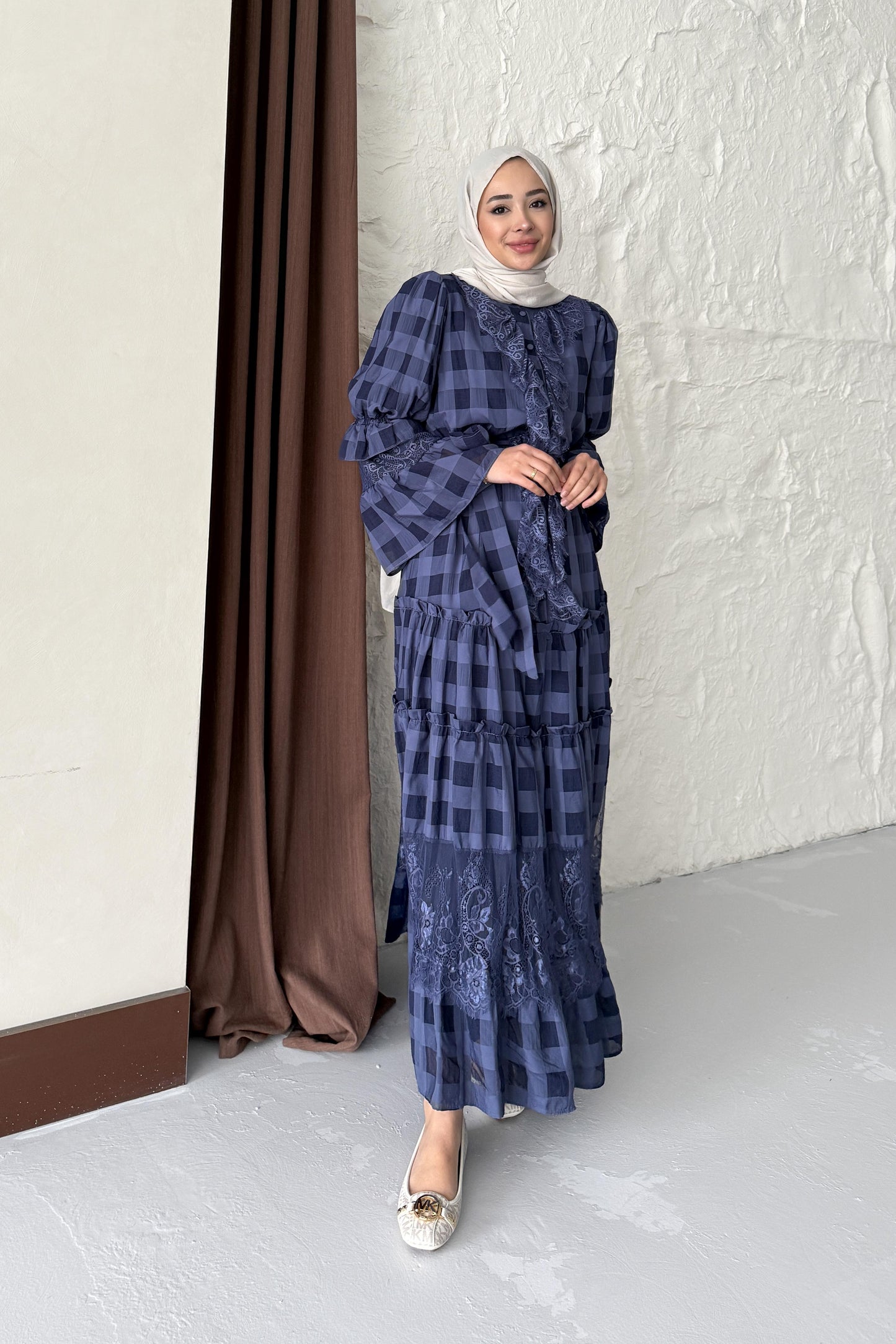 Rianne Elbise Lacivert