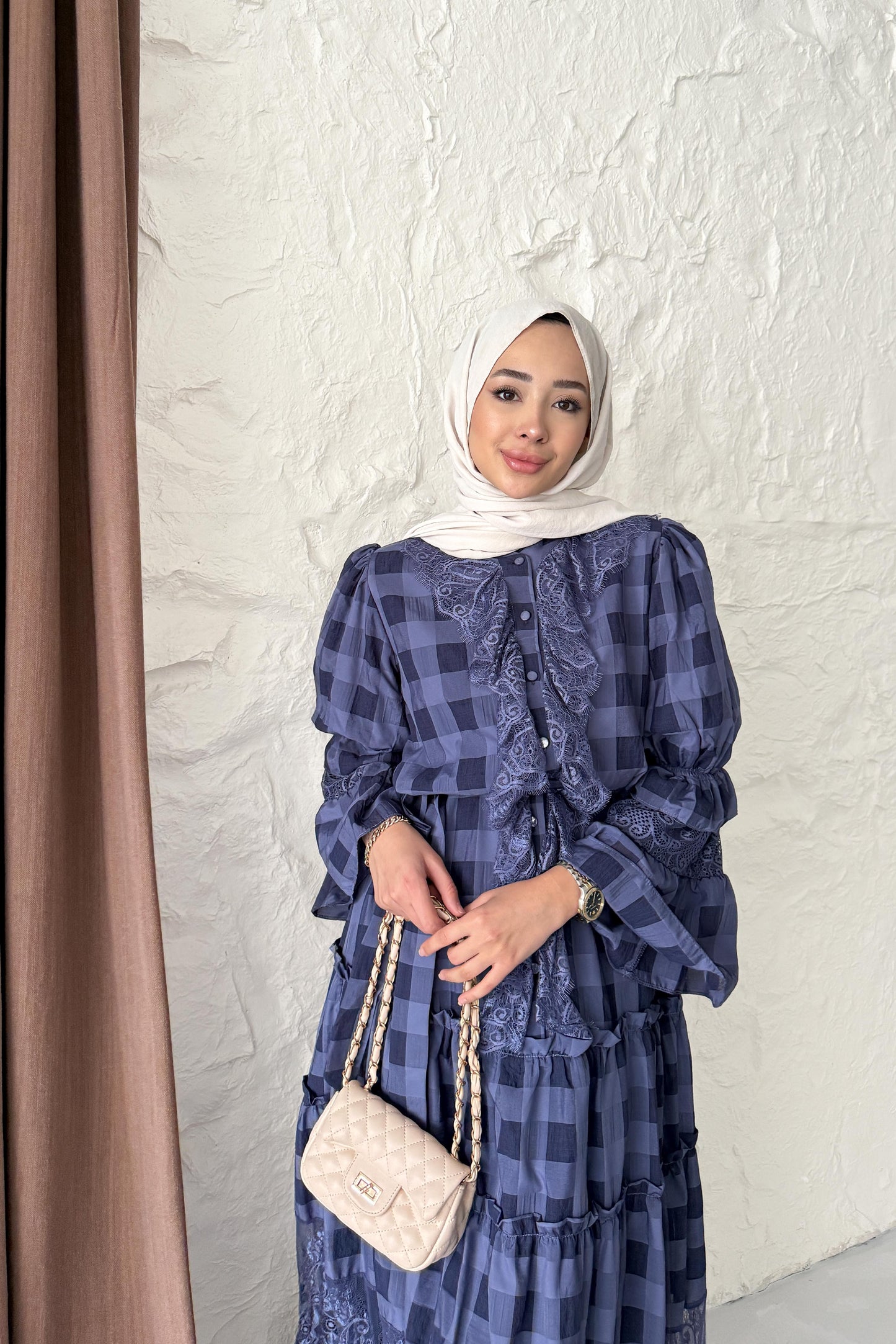 Rianne Elbise Lacivert