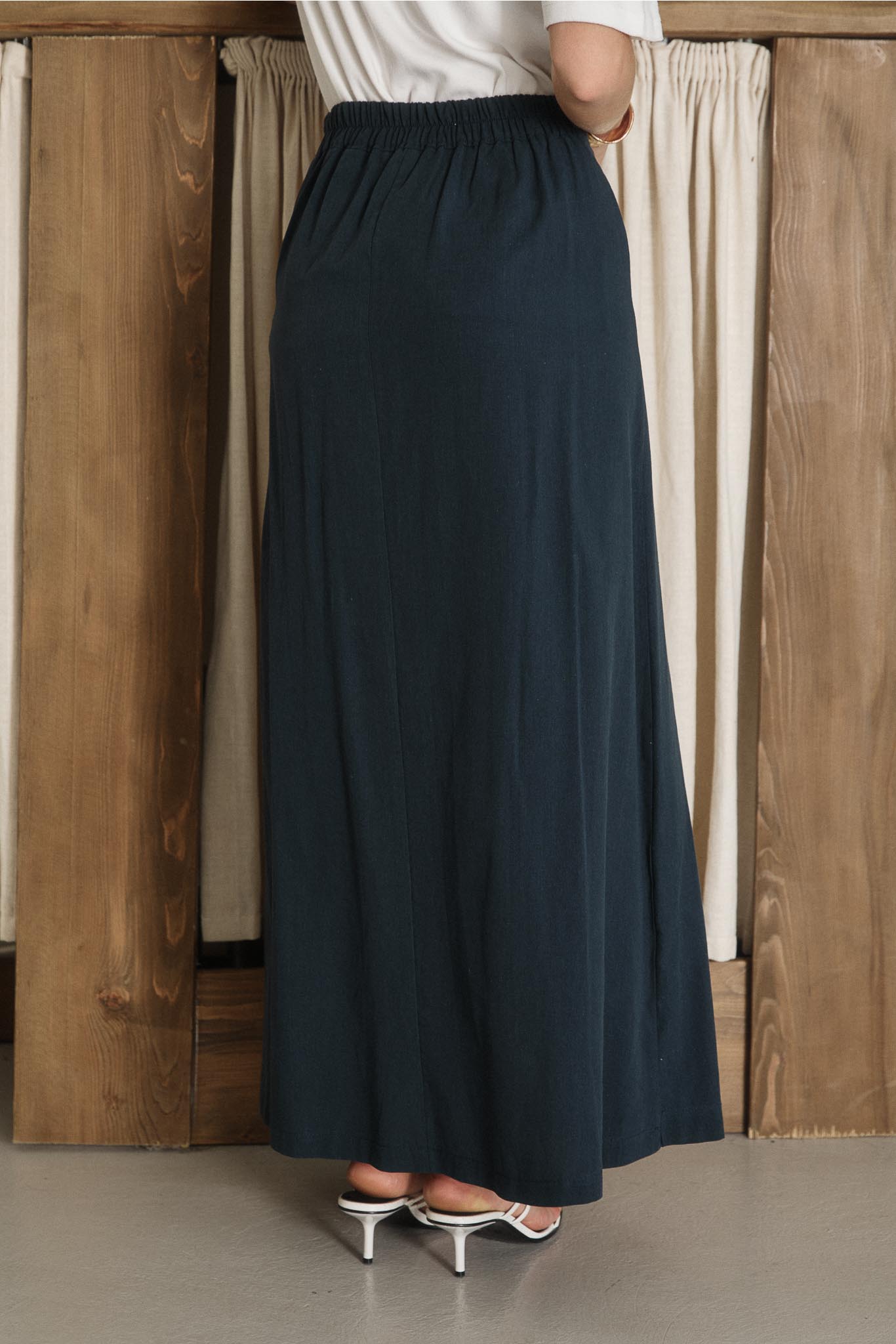 Tied Linen Skirt Beige