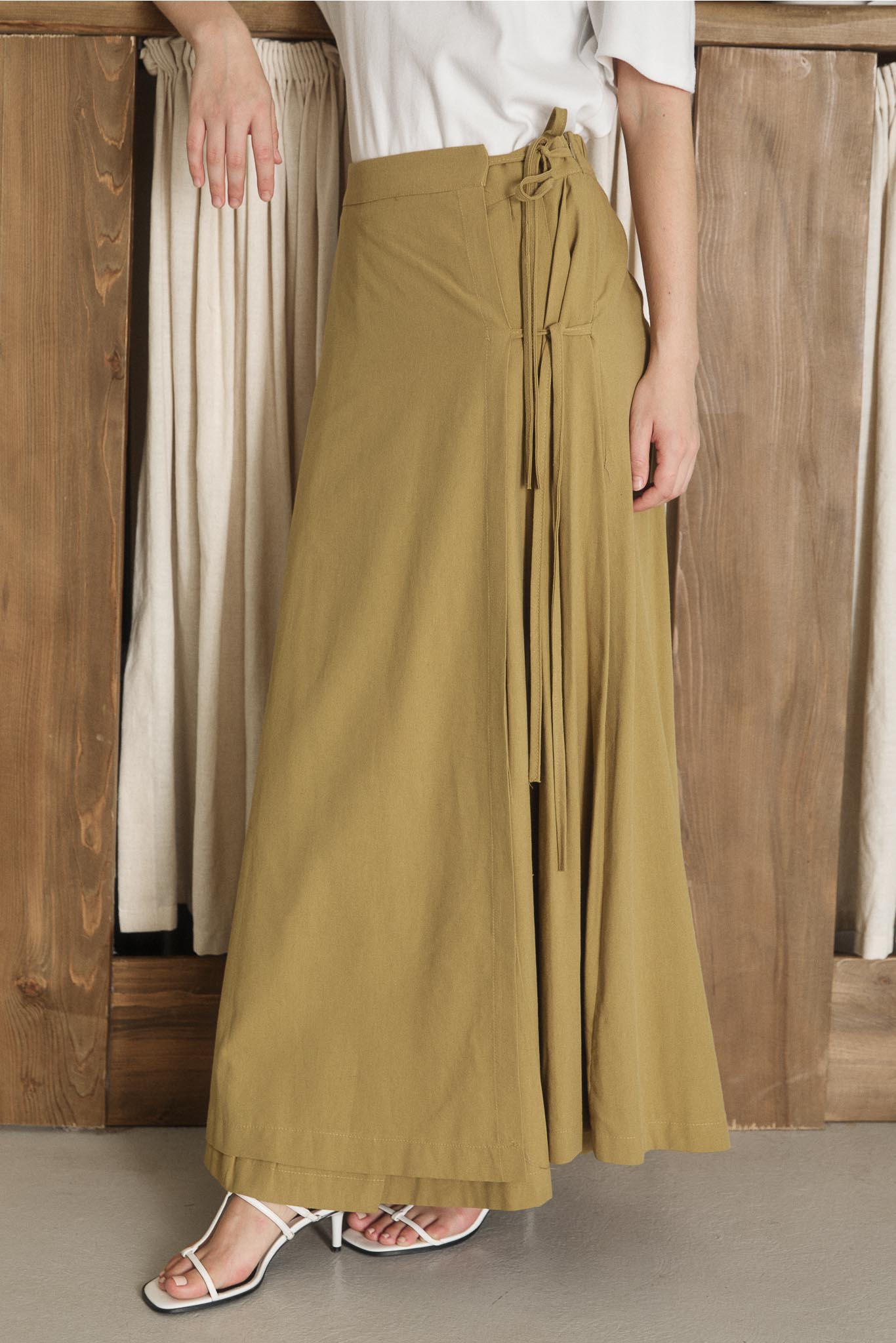 Tied Linen Skirt Beige