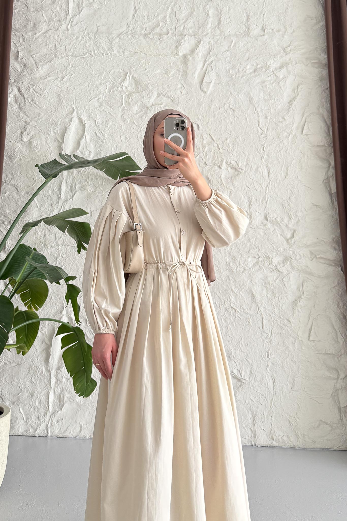 Mendy Pile Detaylı Elbise Bej