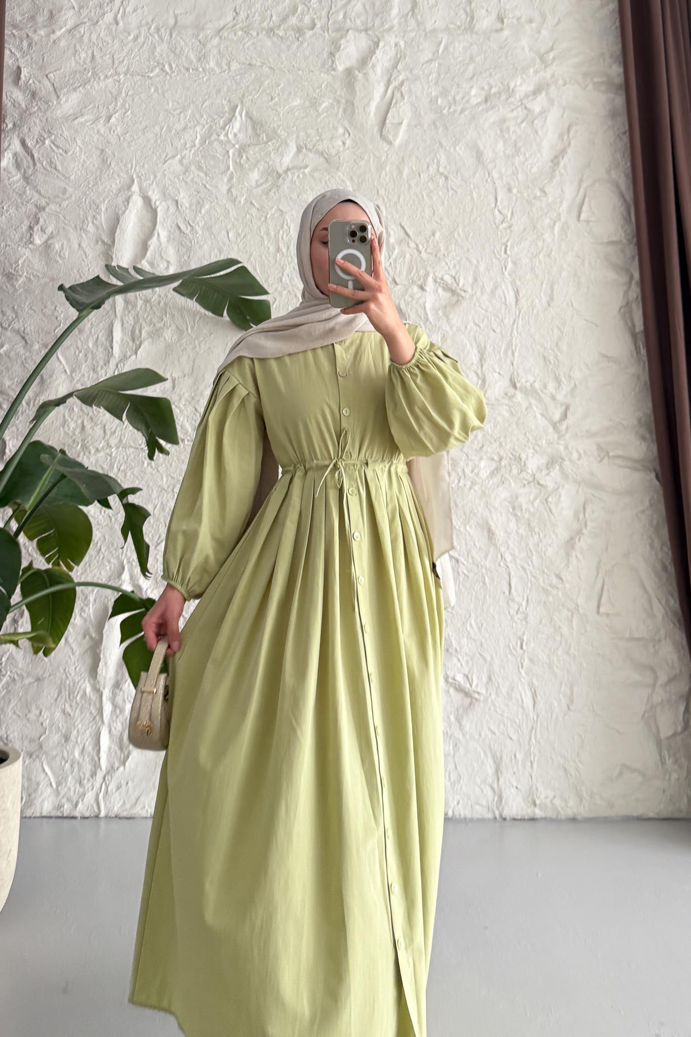 Mendy Pile Detaylı Elbise Yağ Yeşili