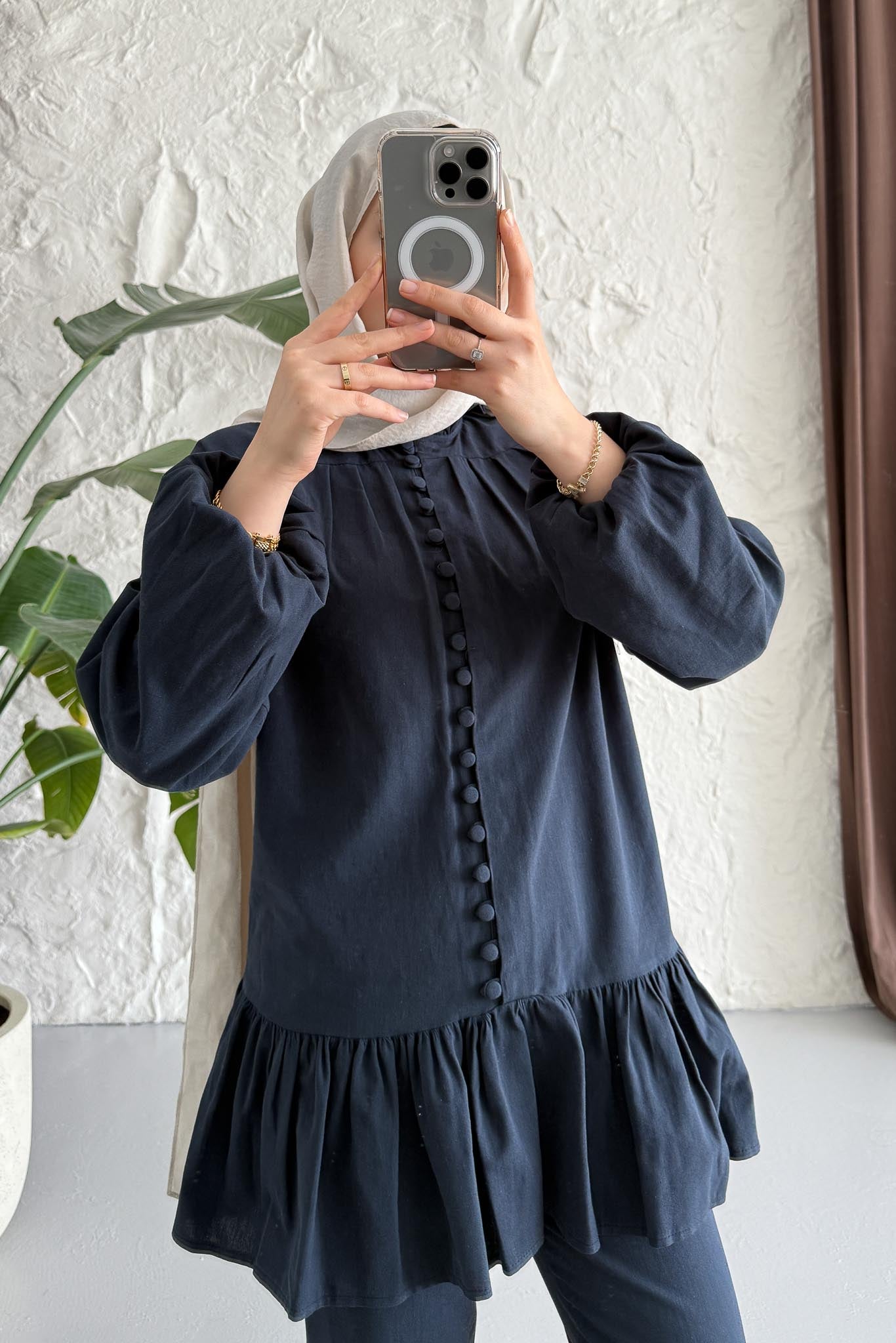 Ales Shoulder Lace Shirt Ecru