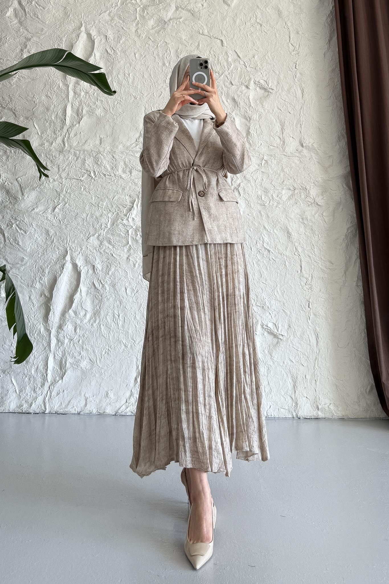 Seyran Pleated Dress Beige