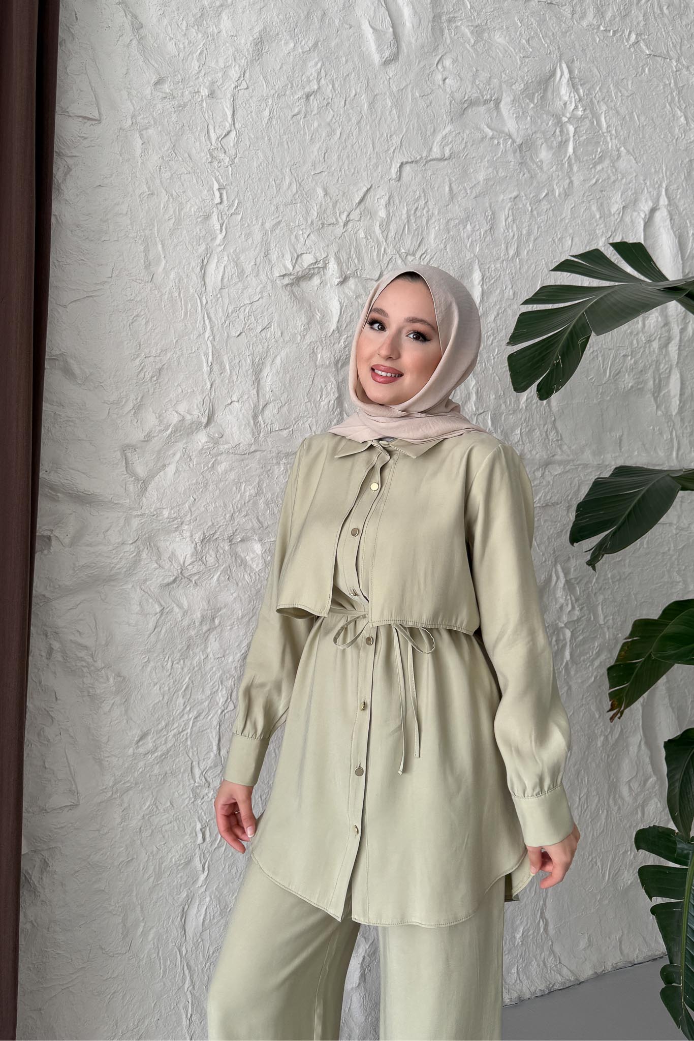 Ales Shoulder Lace Shirt Ecru