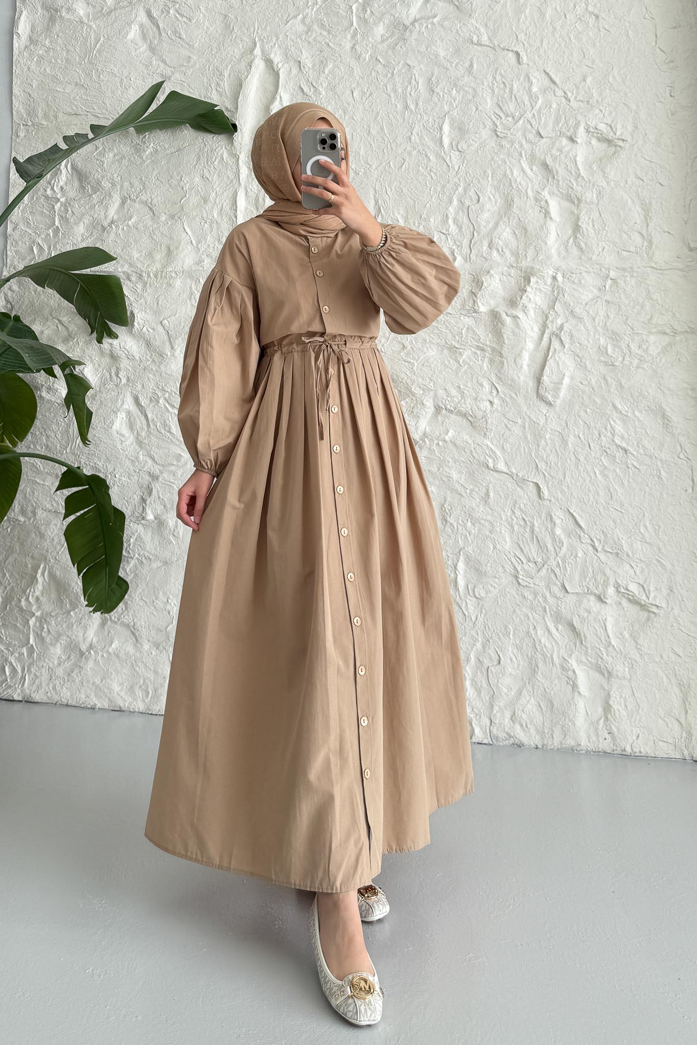 Mendy Pile Detaylı Elbise Camel