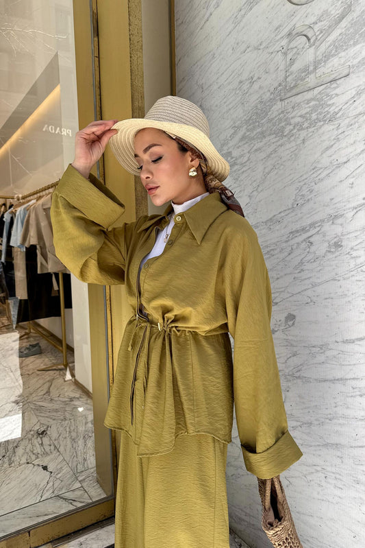 Emilia Bağlamalı Takım Yağ Yeşili