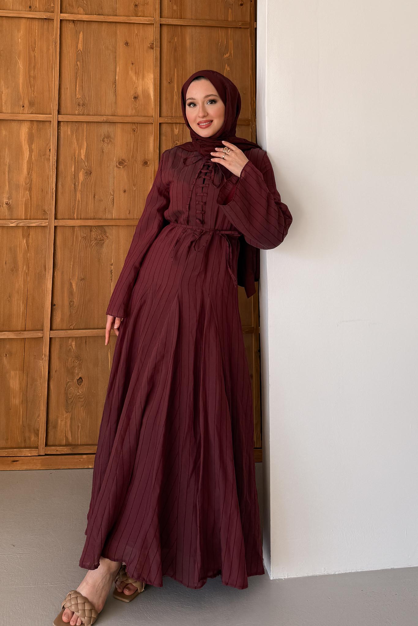 Fular Bağlamalı Elbise Bordo