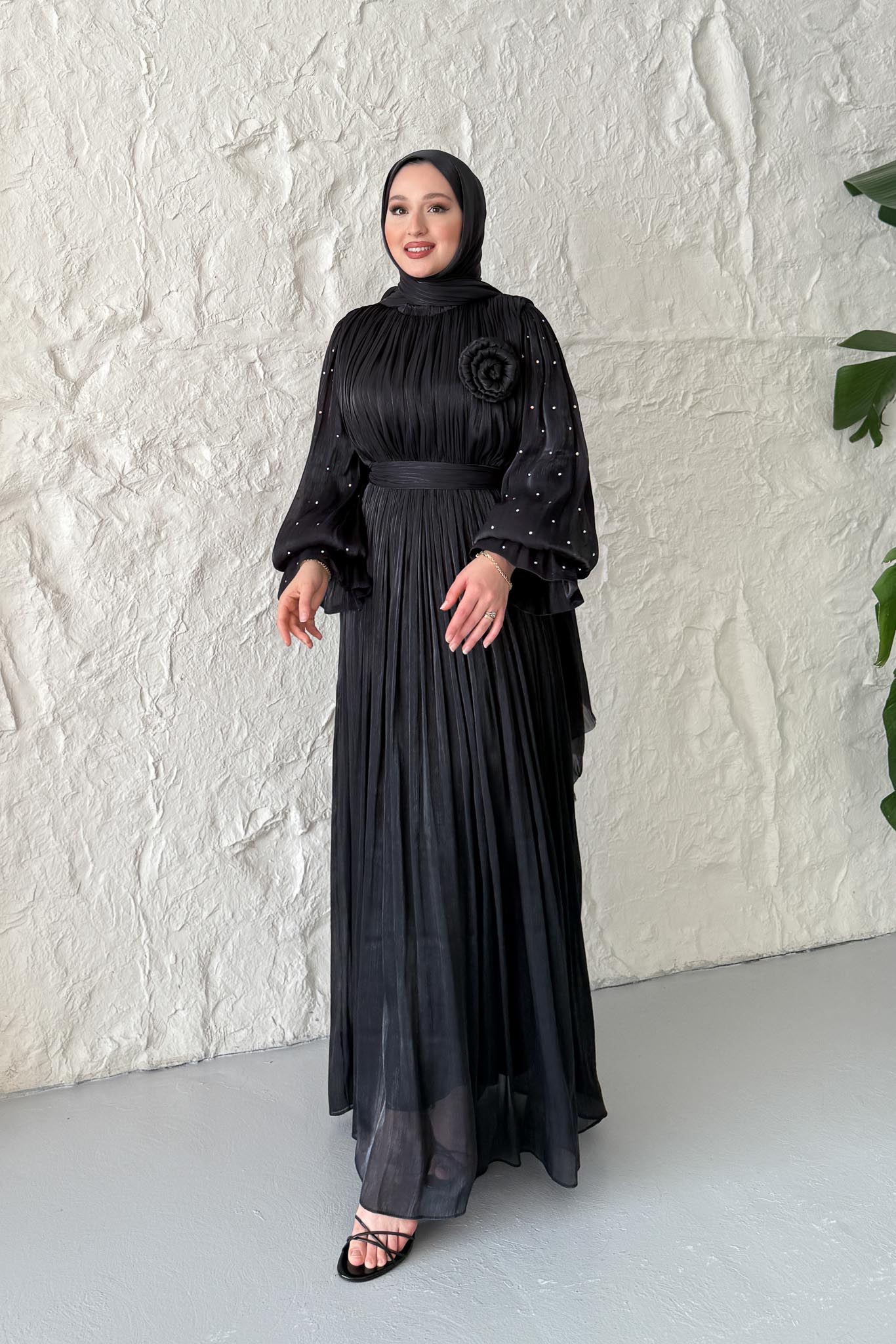 Maria İpek Taşlı Elbise Siyah