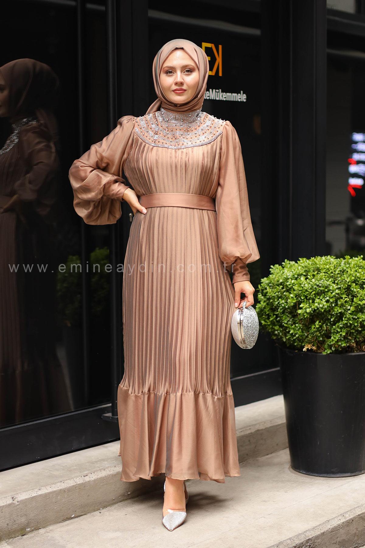 Stone Collar Diamond Evening Dress Tan