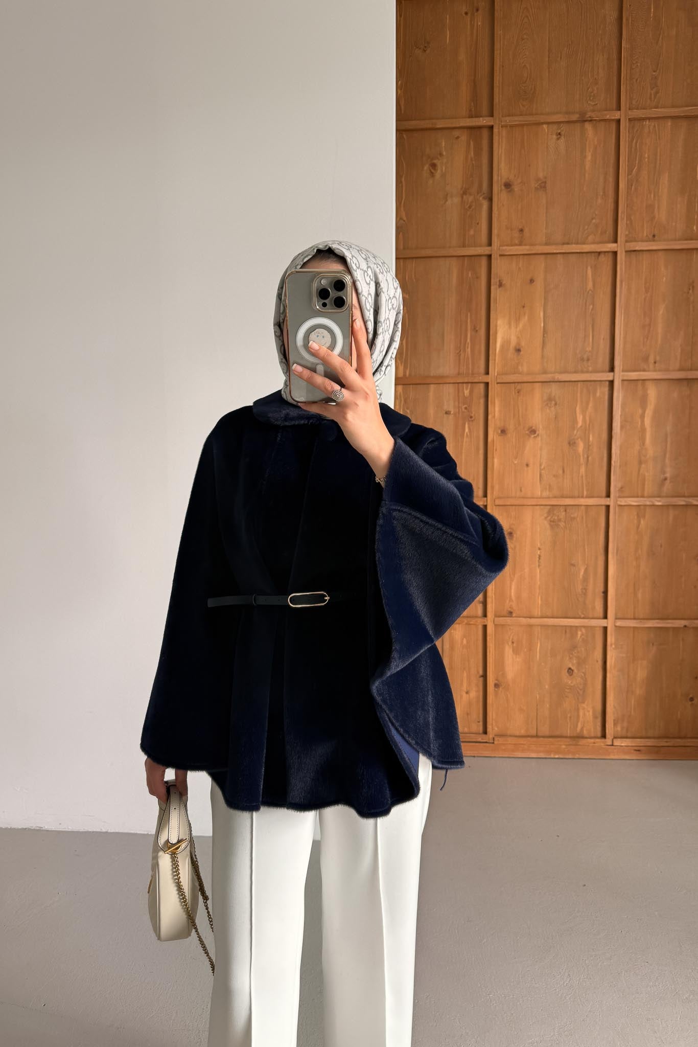Shawl Poncho Beige