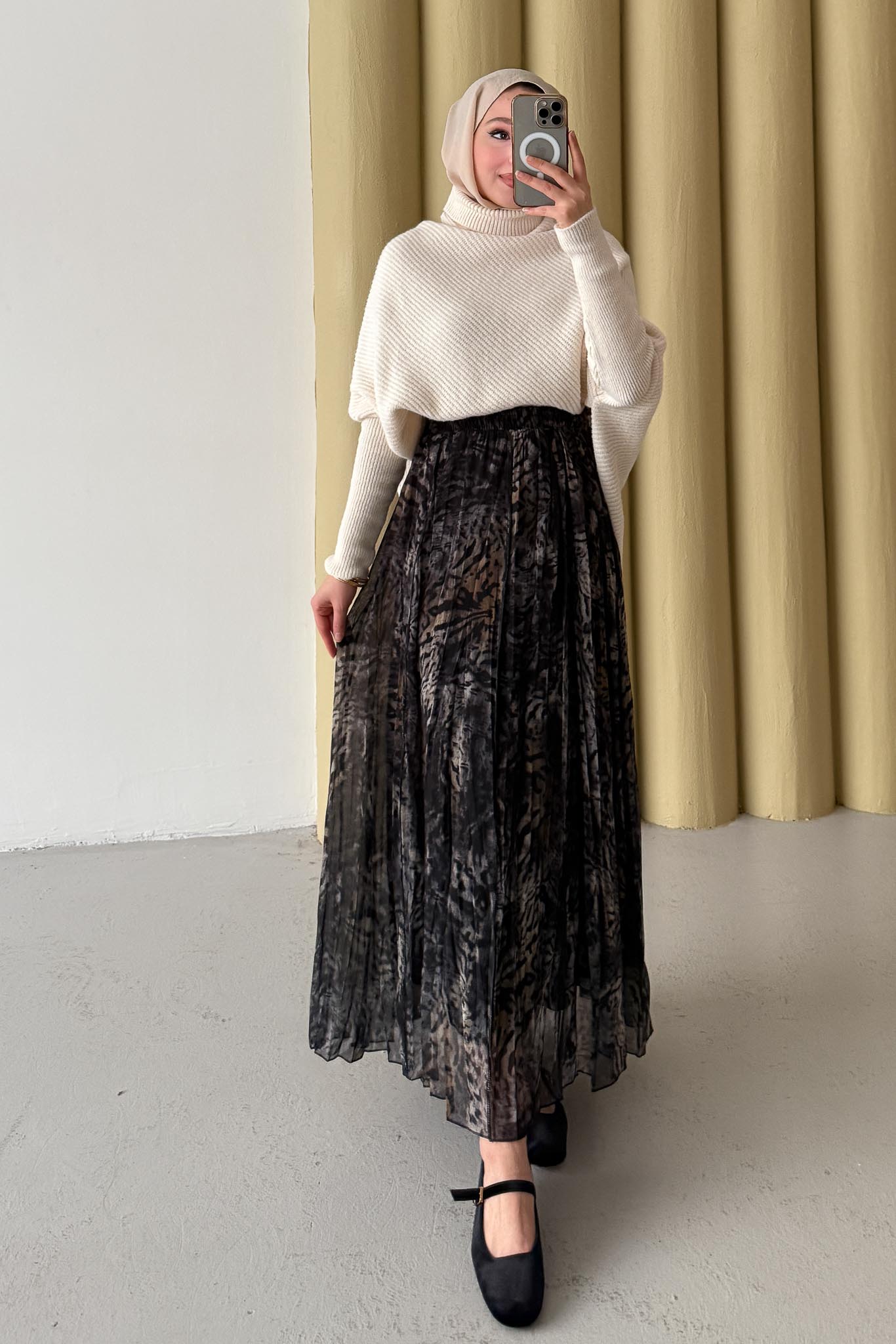 Tied Linen Skirt Beige