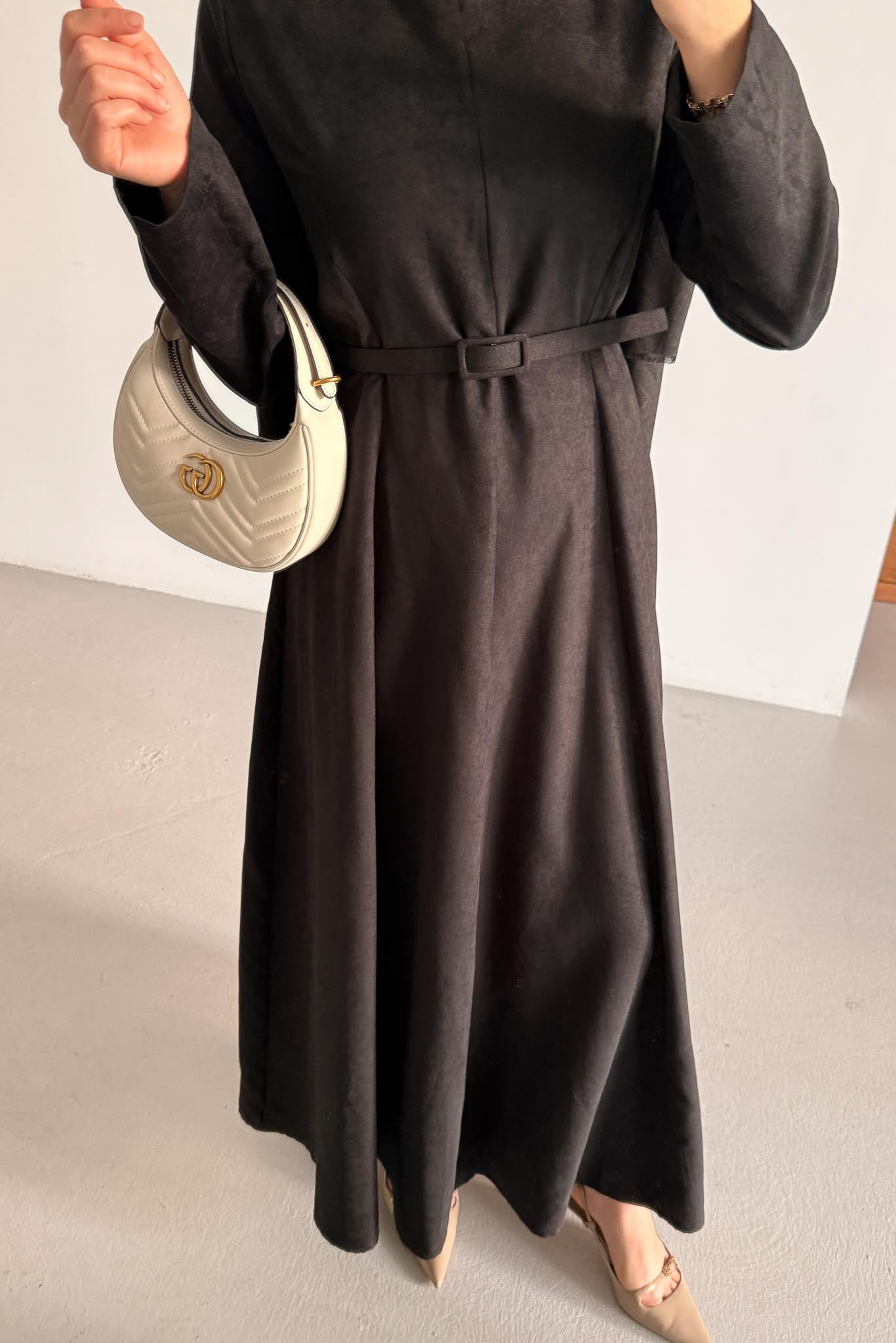 Süet Kemerli Elbise Siyah