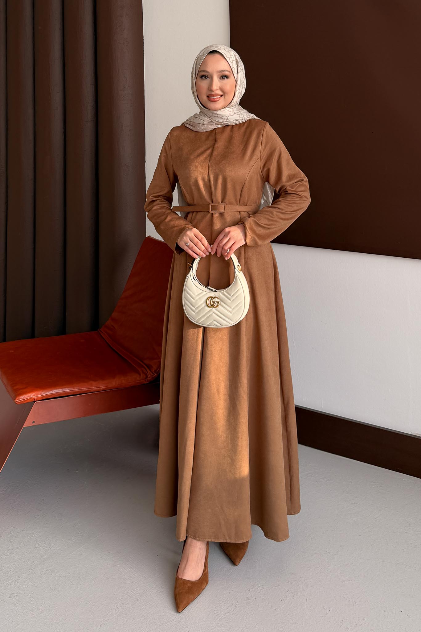 Süet Kemerli Elbise Vizon