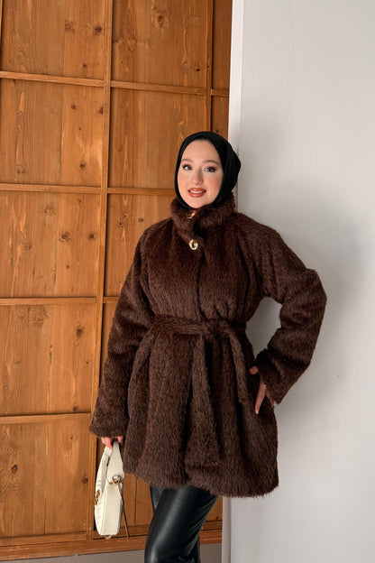 Broş Düğmeli Angora Kaban Kahverengi
