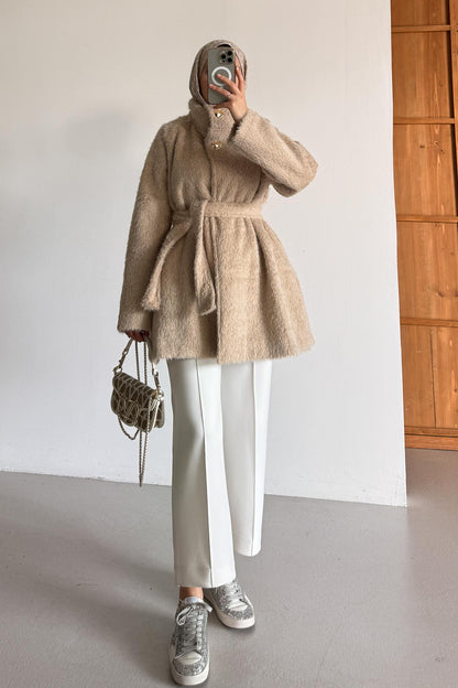 Broş Düğmeli Angora Kaban Bej