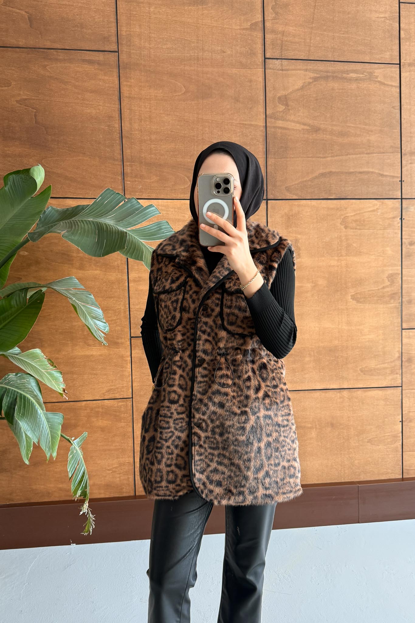 Leopar Kürklü Yelek Vizon