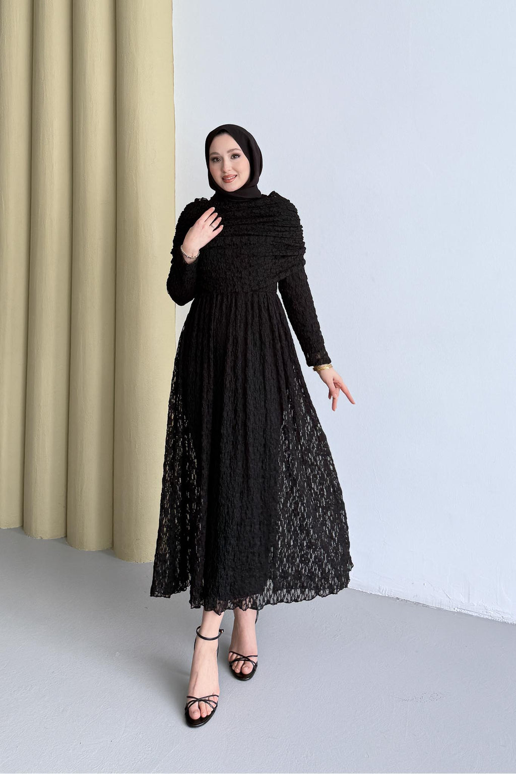 Violet Elbise Siyah