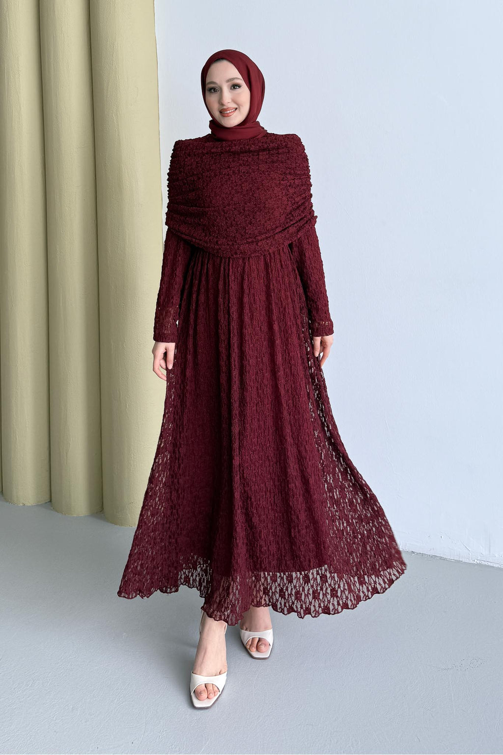 Ales Shoulder Lace Shirt Ecru