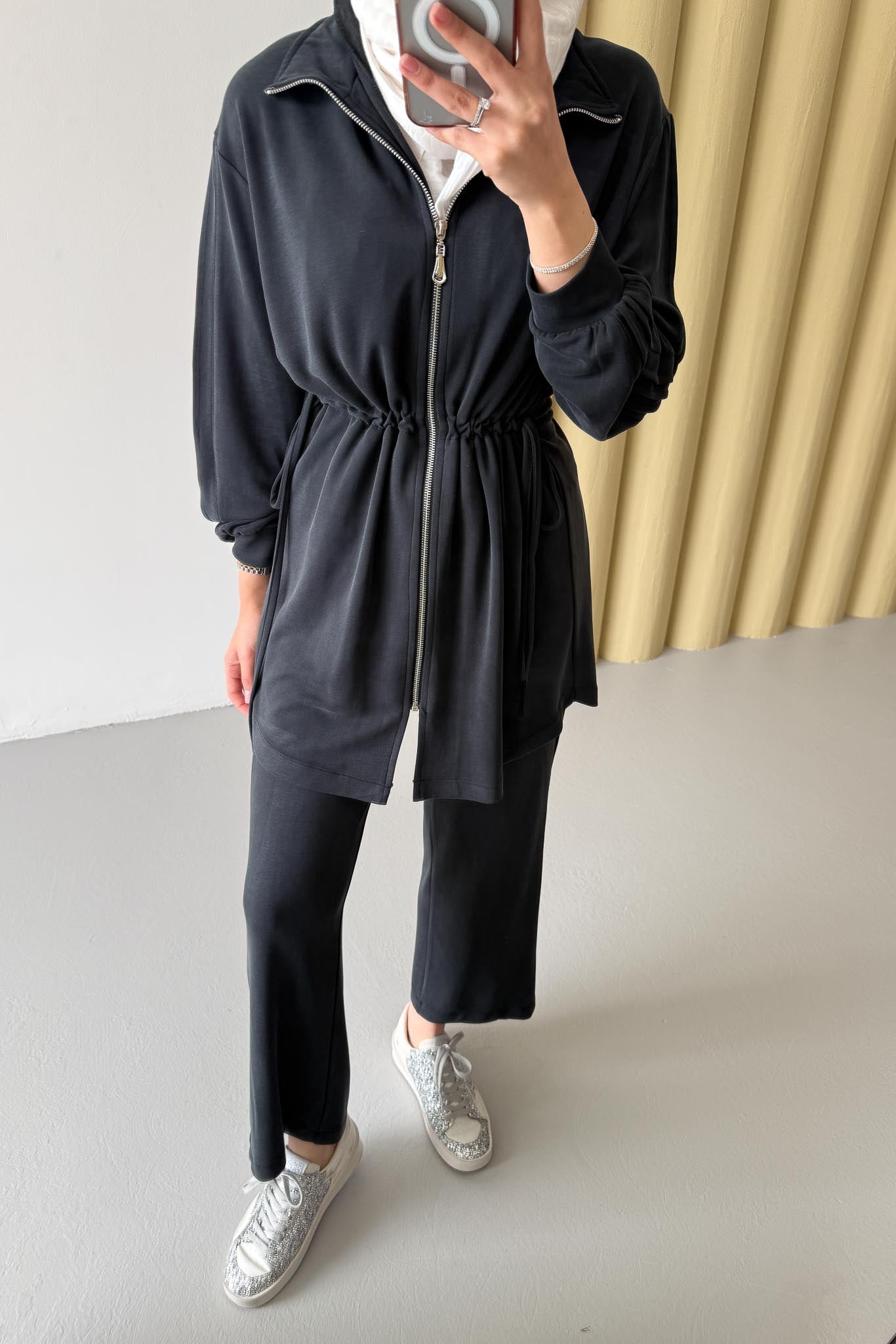 Raul Büzgülü Takım Siyah