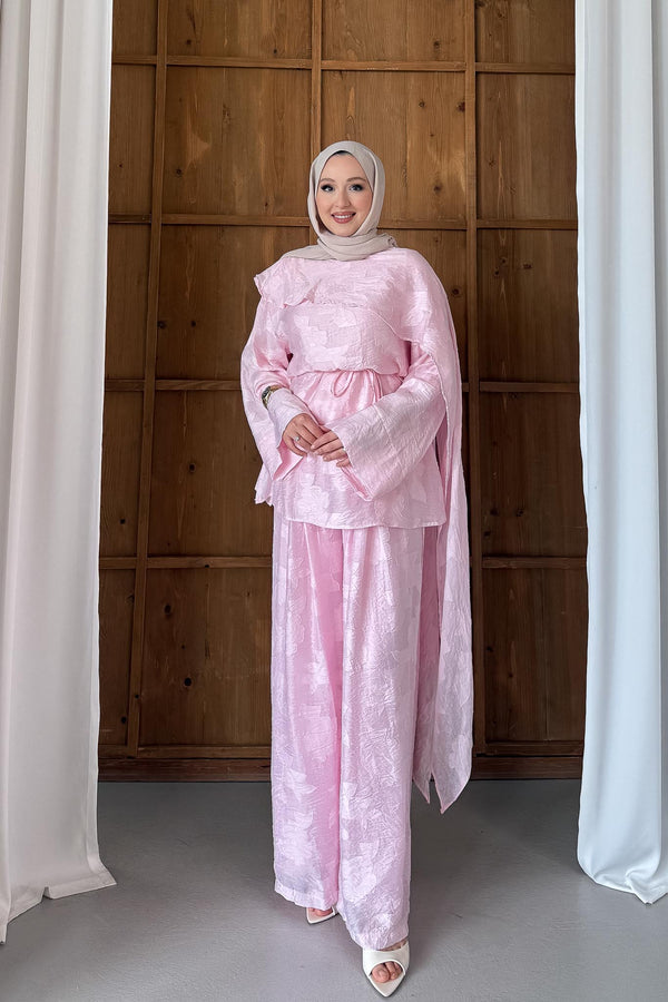 Çiçek Desenli Şal Yaka Takım Pembe