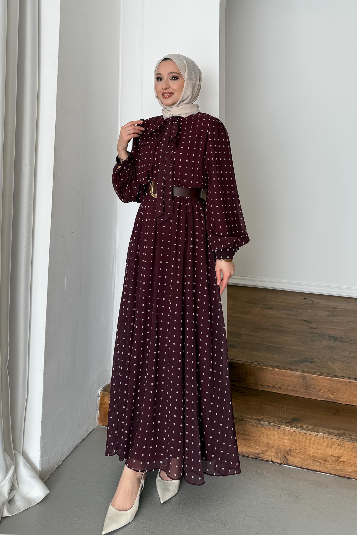 Kemerli Puanlı Elbise Bordo