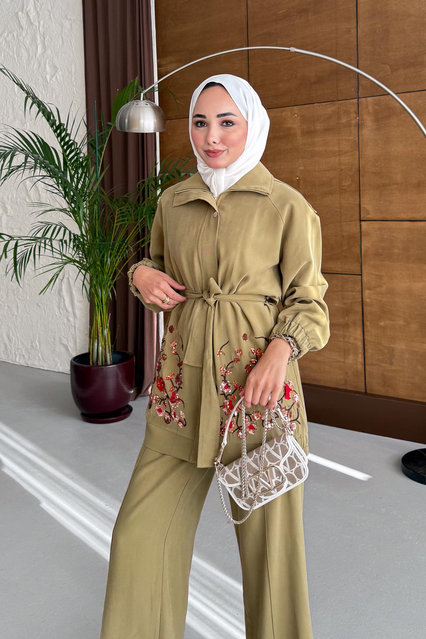 Ales Shoulder Lace Shirt Ecru