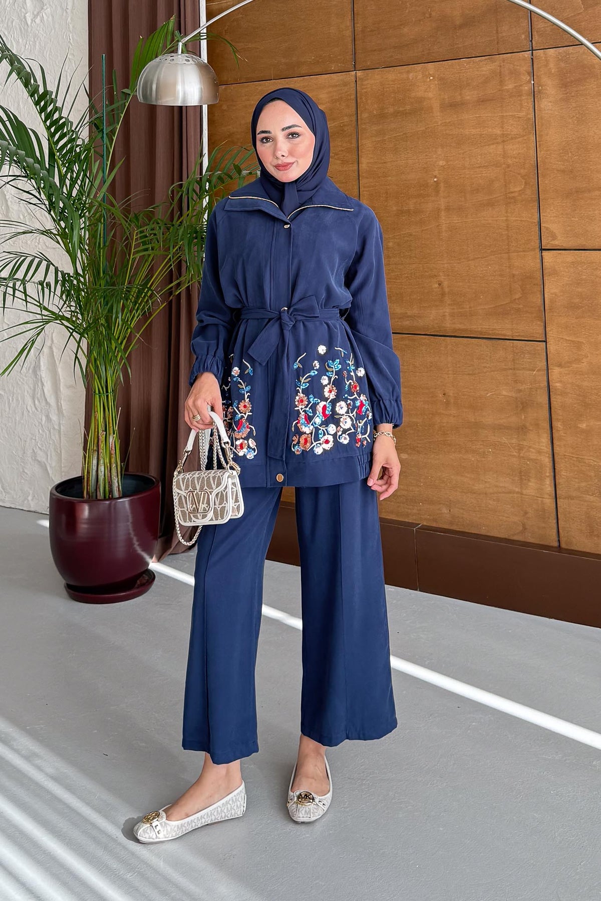 Ales Shoulder Lace Shirt Ecru