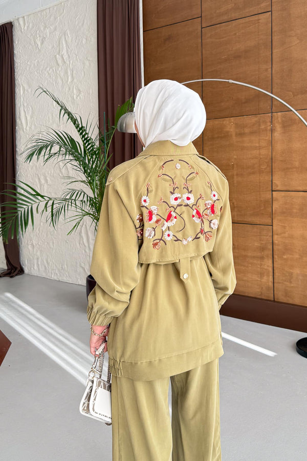 Ales Shoulder Lace Shirt Ecru