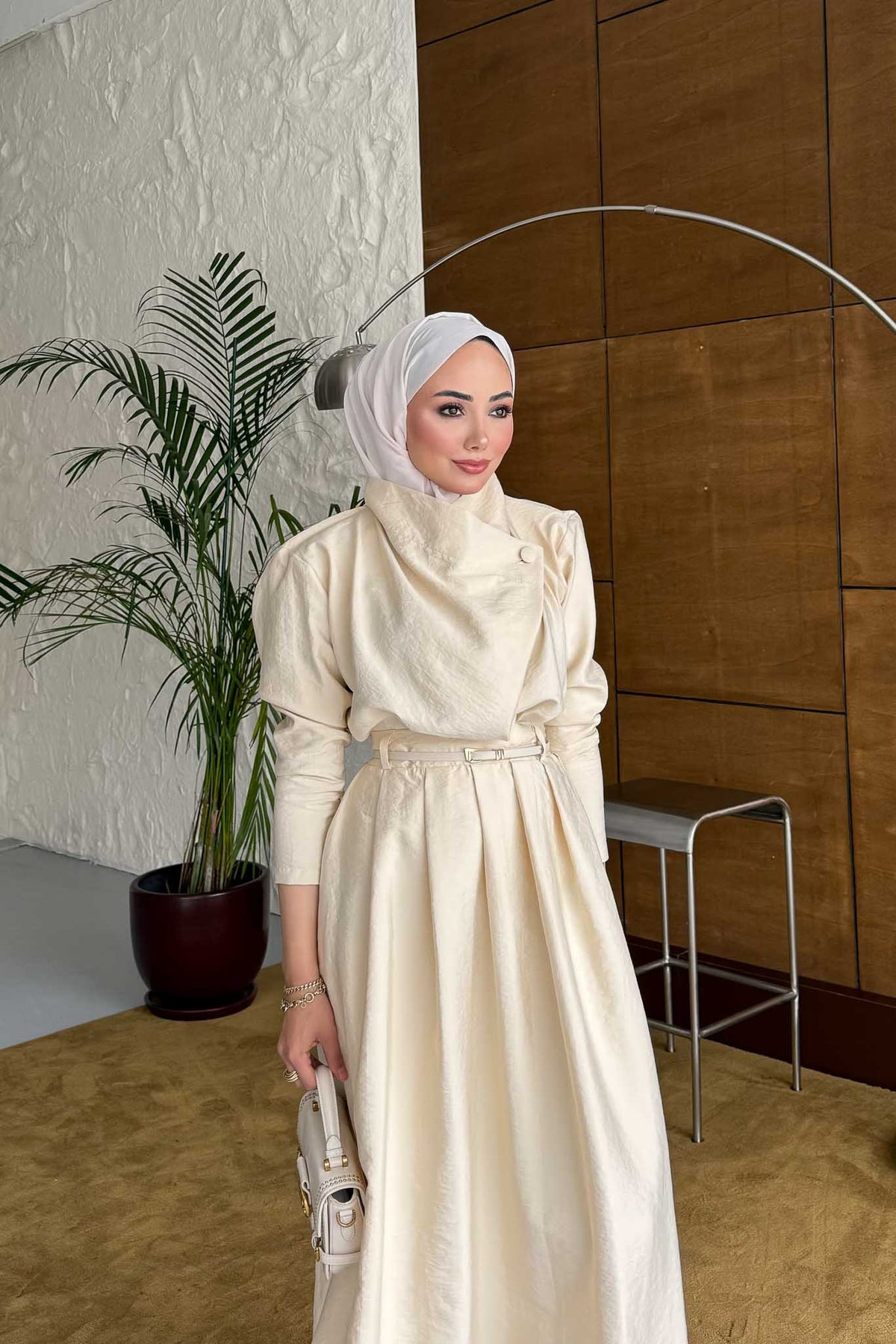 Nilda Kemerli Takım Taş