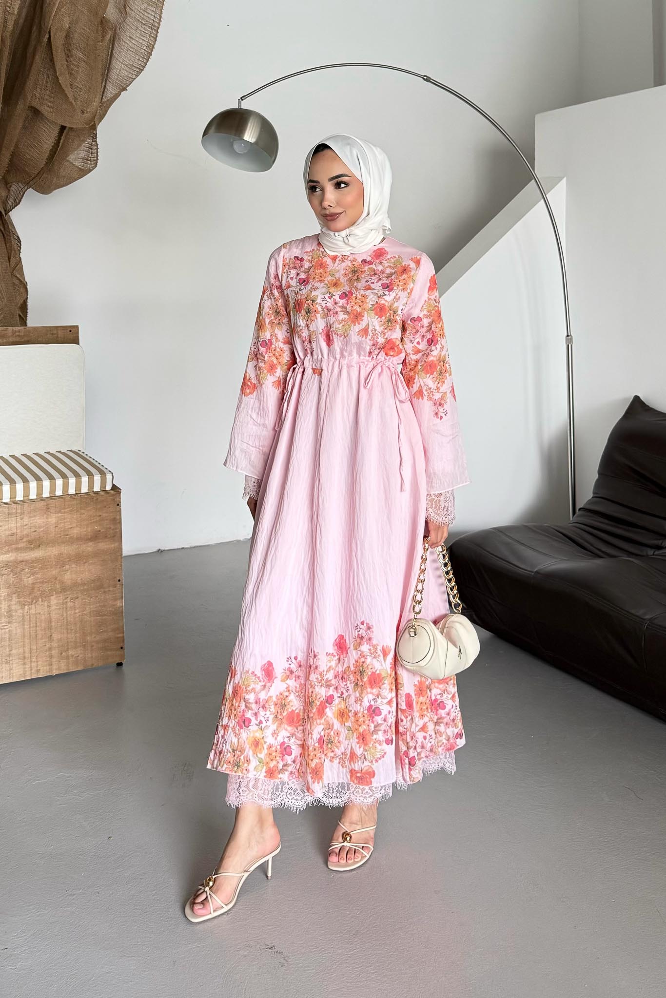 Elara Desenli Dantel Elbise Pembe