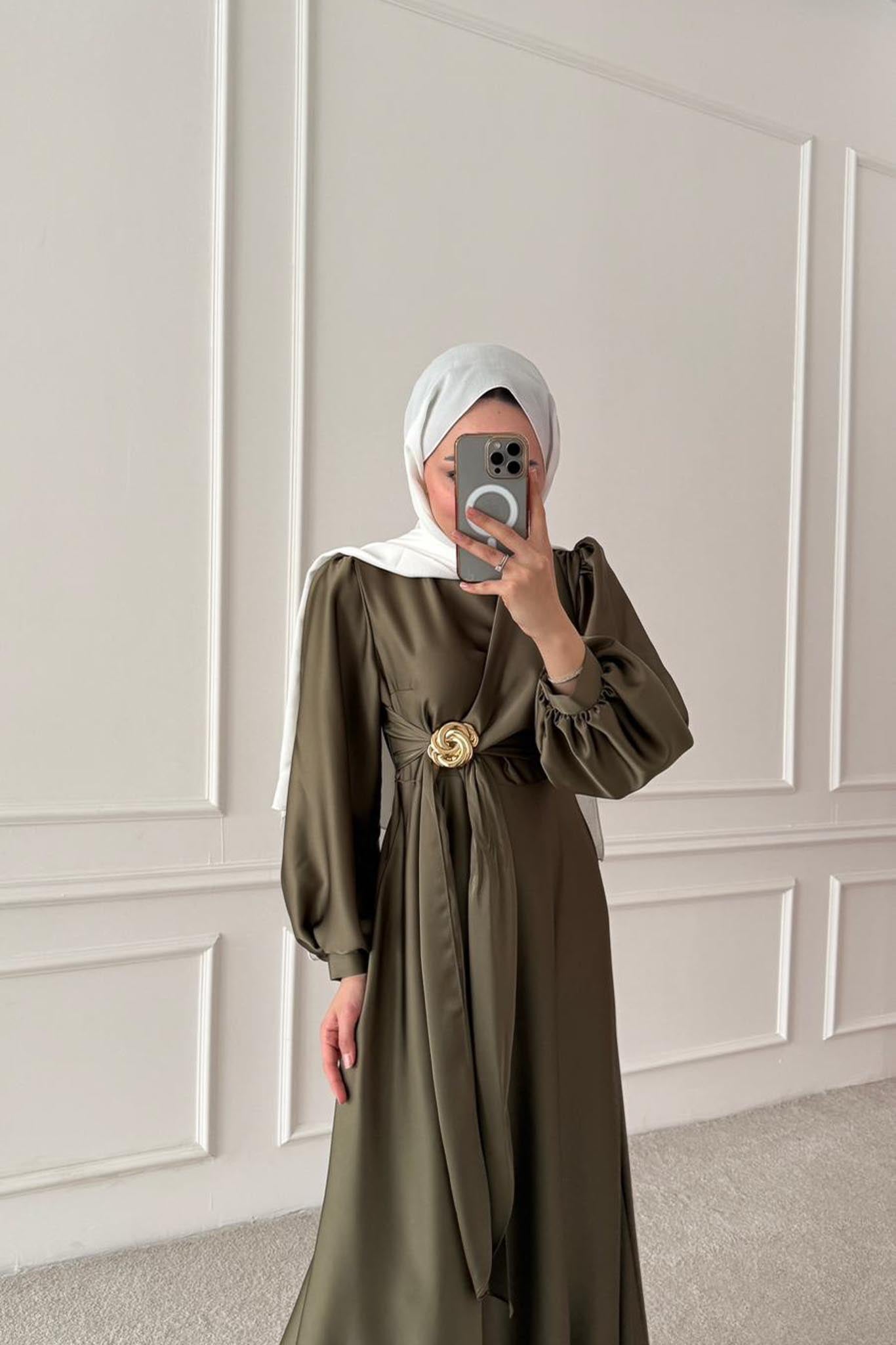 Şura Broş Saten Abiye Haki