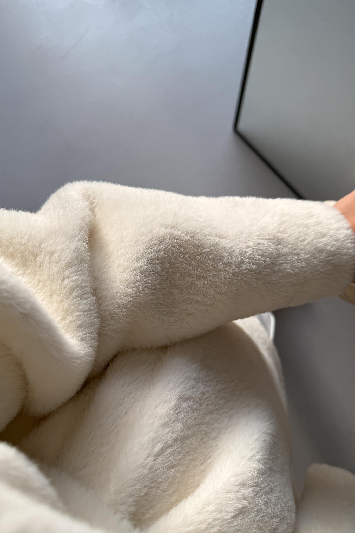 Masta Kürklü Angora Mont Ekru