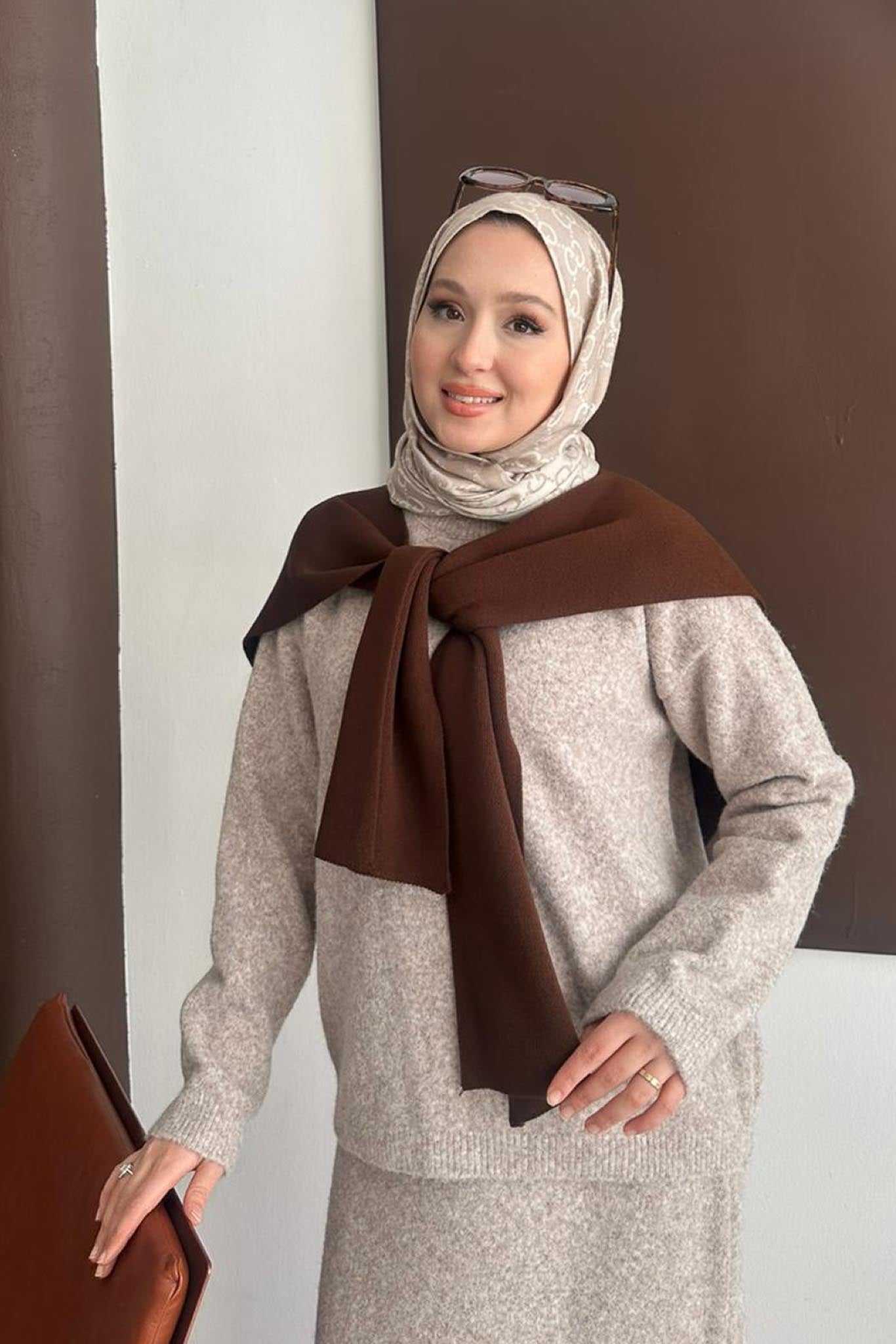 Kare Paçalı Atkı Kahverengi