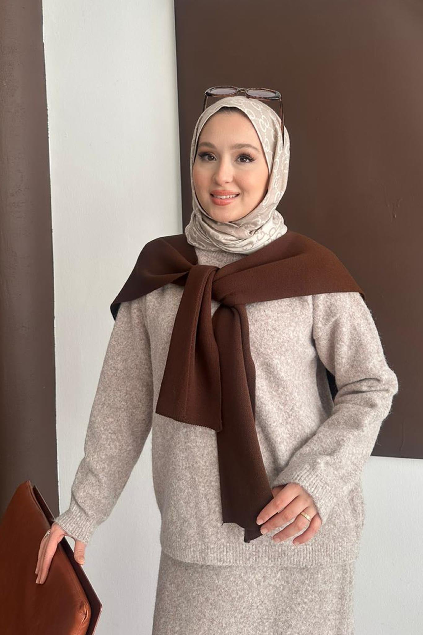 Kare Paçalı Atkı Kahverengi