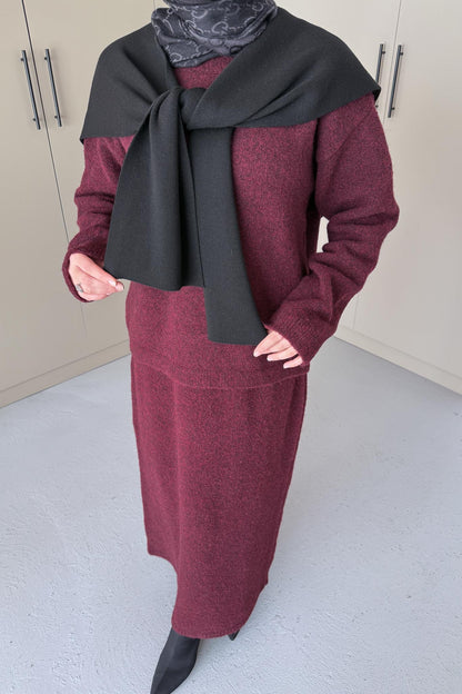 Kare Paçalı Atkı Siyah