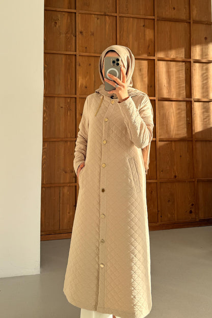 Mother of Pearl Set Camel